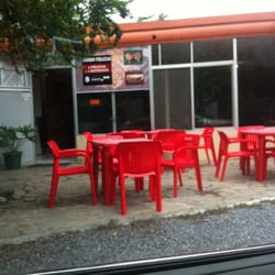 Tacos Villa de Santiago - Mesas al aire libre