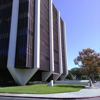 David Holstein, MD - Good luck! Be smarter than me dont go in through the doors of this building. RE: David Holstein,MD - Neurologist Near Me - Santa Ana, California David Holstein, MD - Good luck! Be smarter than me dont go in through the doors of this building. RE: David Holstein,MD - Neurologist Near Me - Santa Ana, California