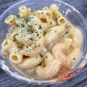 Terry Black's Barbecue - Creamy small side of macaroni and cheese. YUMMMMMMY. - Barbeque Near Me - Austin, Texas Terry Black's Barbecue - Creamy small side of macaroni and cheese. YUMMMMMMY. - Barbeque Near Me - Austin, Texas