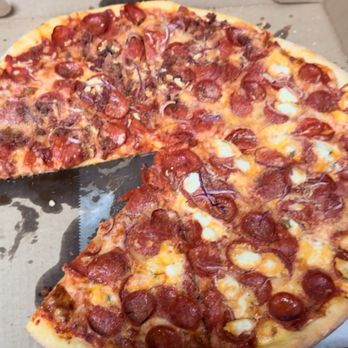 Brooklyn's Finest Pizza - 18" Grand Central - Pizza Near Me - Denver, Colorado Brooklyn's Finest Pizza - 18" Grand Central - Pizza Near Me - Denver, Colorado