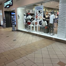 Champs Sports