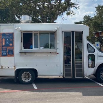 Bunz N Chix - The truck! - Food Trucks Near Me - Kyle, Texas