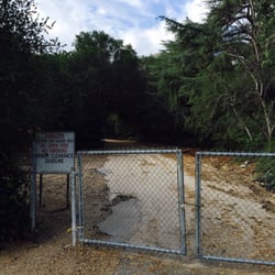 Gravity Hill - One of the many trails in upper Altadena ,,,,