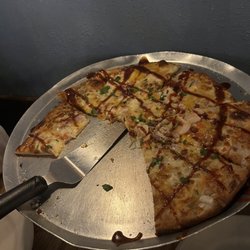Impellizzeri's Pizza - Bbq Impellizerri's Thin Crust Pizza 14"