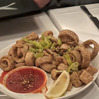 Crossroads Kitchen - Calamari Fritti (GF) - Vegan Near Me - Los Angeles, California Crossroads Kitchen - Calamari Fritti (GF) - Vegan Near Me - Los Angeles, California