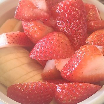 Brownstone Pancake Factory - Fresh strawberries and bananas - Pancakes Near Me - Freehold, New Jersey Brownstone Pancake Factory - Fresh strawberries and bananas - Pancakes Near Me - Freehold, New Jersey