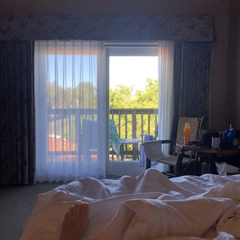 Harris Ranch - View from a deluxe Queen with balcony. - Hotels Near Me - Coalinga, California
