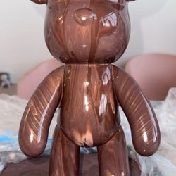 ZuoZuo Tufting & Fluid Bear