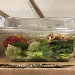 I ordered extra romaine, added spinach, and added arugula. Very disappointed in the amount of veggies I received.