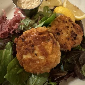 Cass Winery - Crab cakes - Wineries Near Me - Paso Robles, California Cass Winery - Crab cakes - Wineries Near Me - Paso Robles, California