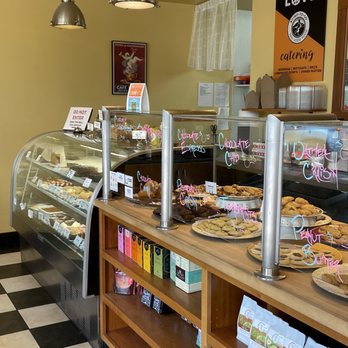 Blue Mountain Bistro-to-Go - Adorable bakery - New American Near Me - Kingston, New York