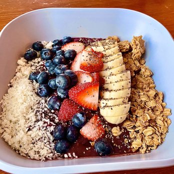 Simple Cafe & Juice Bar - Super Duper Açaí Bowl - Juice Bars & Smoothies Near Me - Asheville, North Carolina