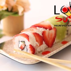 Love Love Sushi - Tropical roll!