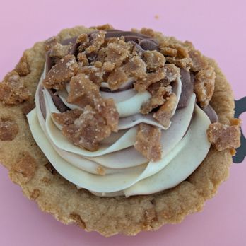 Crumbl - Durango - @endoedibles on Instagram 01/08/26 Chocolate Vanilla Ice Cream Swirl Cookie - Bakeries Near Me - Las Vegas, Nevada Crumbl - Durango - @endoedibles on Instagram 01/08/26 Chocolate Vanilla Ice Cream Swirl Cookie - Bakeries Near Me - Las Vegas, Nevada
