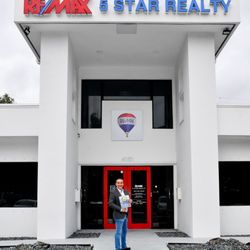 Alex D Bruno - ReMax 5 Star Realty