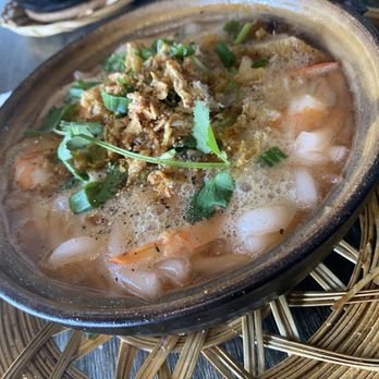 Saigon Oi - Crab Udon Noodle Soup - Vietnamese Near Me - Sacramento, California Saigon Oi - Crab Udon Noodle Soup - Vietnamese Near Me - Sacramento, California