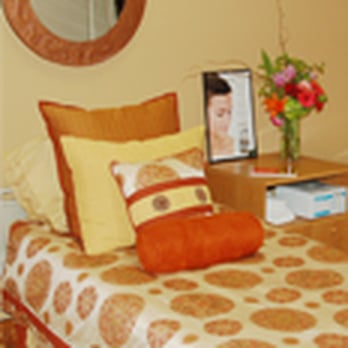 Donna C Rich, MD - A warm, comfortable pre-operative area awaits Dr. Rich's surgical patients. - Cosmetic Surgeons Near Me - Webster, Texas Donna C Rich, MD - A warm, comfortable pre-operative area awaits Dr. Rich's surgical patients. - Cosmetic Surgeons Near Me - Webster, Texas