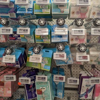 Loblaws - Razor blades with twists - Grocery Near Me - Richmond Hill, Ontario
