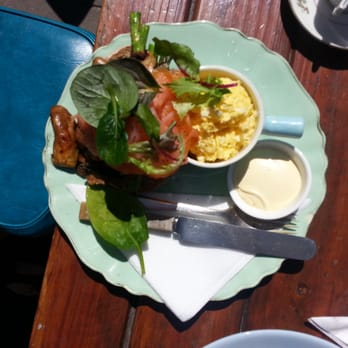 Nosh Barossa - Salmon with Hollandaise - Restaurants Near Me - Tanunda, SA