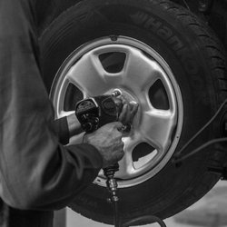 Express Roadside Multiservices - Picture this: you get lost on some highway, in the middle of the road, and you see you got a flat tire or any kind of problem with them. Wha