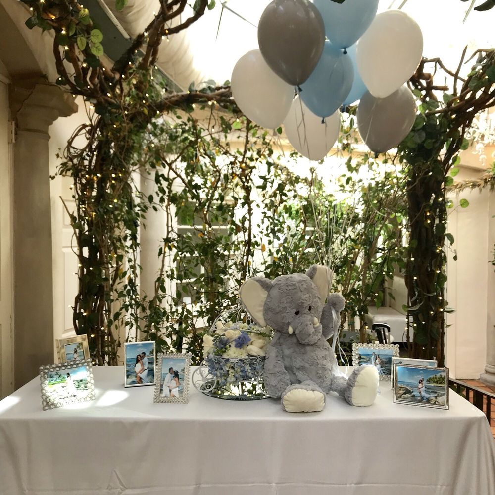 Bizzie Bee Creations - Party & Event Planning Near Me