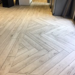 Mike's Floorcovering - Beautiful new floors in Marble Falls showroom.