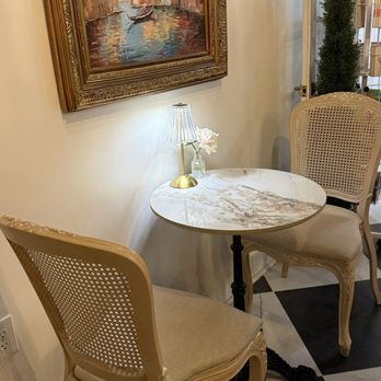 Cafe Rialto - cafe seating - Coffee & Tea Near Me - Tampa, Florida Cafe Rialto - cafe seating - Coffee & Tea Near Me - Tampa, Florida
