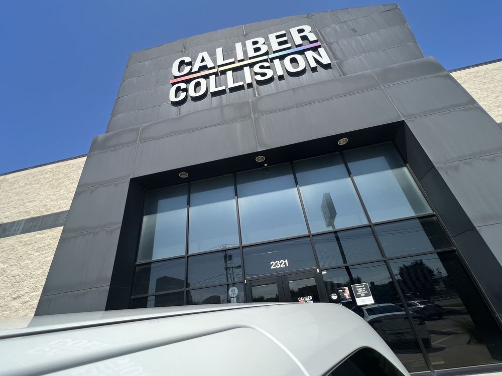 CALIBER COLLISION Updated September 2024 25 Photos & 64 Reviews