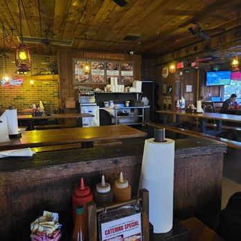 Shorty's Bar-B-Q - Barbeque Near Me - Miami, Florida