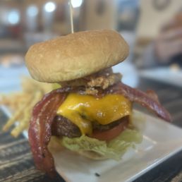 Bbq burger -- excellent.