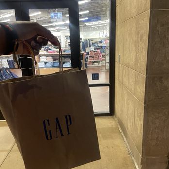 Gap Factory - Men's Clothing Near Me - Southaven, Mississippi Gap Factory - Men's Clothing Near Me - Southaven, Mississippi