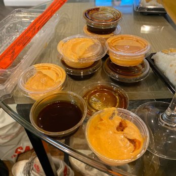 Meshuga 4 Sushi - So many sauces!! - Kosher Near Me - Los Angeles, California Meshuga 4 Sushi - So many sauces!! - Kosher Near Me - Los Angeles, California