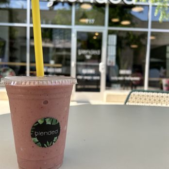 Blended - Badger smoothie - Juice Bars & Smoothies Near Me - Madison, Wisconsin Blended - Badger smoothie - Juice Bars & Smoothies Near Me - Madison, Wisconsin