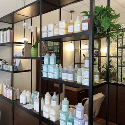 Salon Aloha