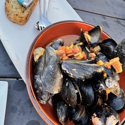 2sp Taphouse & Grill - Bacon mussels