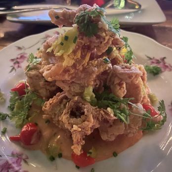 Bar Poet - Calamari - Pizza Near Me - Toronto, Ontario