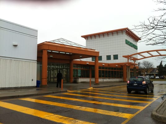 Highland Farms by null