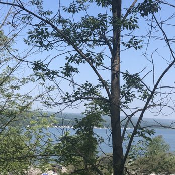 Keuka Lake State Park - The lake view from yellow trail. - Hiking Near Me - Keuka Park, New York Keuka Lake State Park - The lake view from yellow trail. - Hiking Near Me - Keuka Park, New York