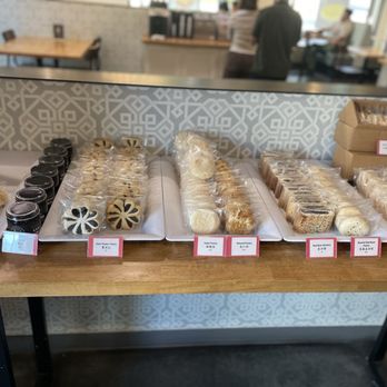 Yi Mei - Bakery items - Taiwanese Near Me - San Gabriel, California Yi Mei - Bakery items - Taiwanese Near Me - San Gabriel, California
