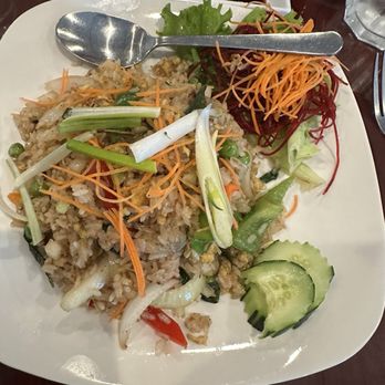 BANGKOK Thai & Sushi Restaurant - Basil fried rice - Sushi Bars Near Me - Algonquin, Illinois