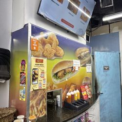 Tazz Deli and Takeout - Time to eat...