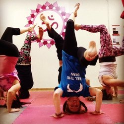 Rise Up Fitness - A group of Five headstands.