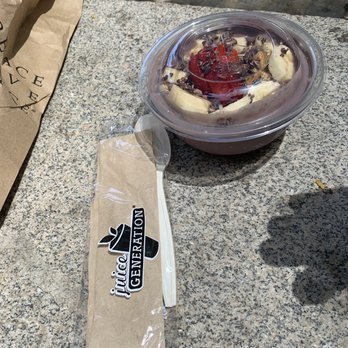 Juice Generation - Pb açaí bowl - Juice Bars & Smoothies Near Me - New York, New York