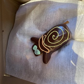 Voodoo Doughnut - Donuts Near Me - Chicago, Illinois