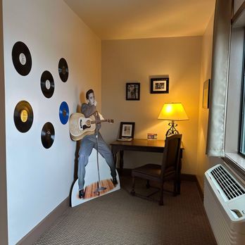 The Alcalde Hotel - Elvis Room desk - Hotels Near Me - Gonzales, Texas The Alcalde Hotel - Elvis Room desk - Hotels Near Me - Gonzales, Texas