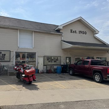 Manely Antique Mill & Collectable Craft Decor - Antiques Near Me - Navarre, Ohio Manely Antique Mill & Collectable Craft Decor - Antiques Near Me - Navarre, Ohio