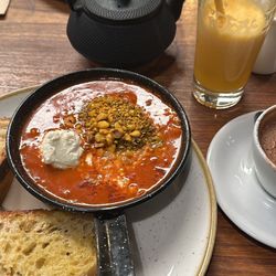 Axil Coffee Roasters - Baked eggs