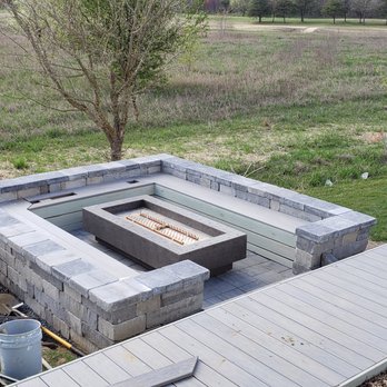 Bruce Building & Landscapes - sunken gas firepit - Landscaping Near Me Bruce Building & Landscapes - sunken gas firepit - Landscaping Near Me
