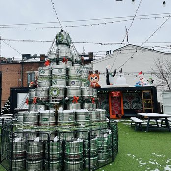 Covington Yard - Beer Gardens Near Me - Covington, Kentucky