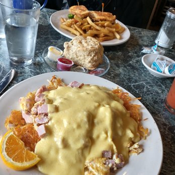 Shelly's - American Near Me - Burien, Washington Shelly's - American Near Me - Burien, Washington